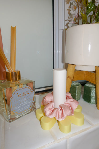 SCRUNCHIE HOLDERS