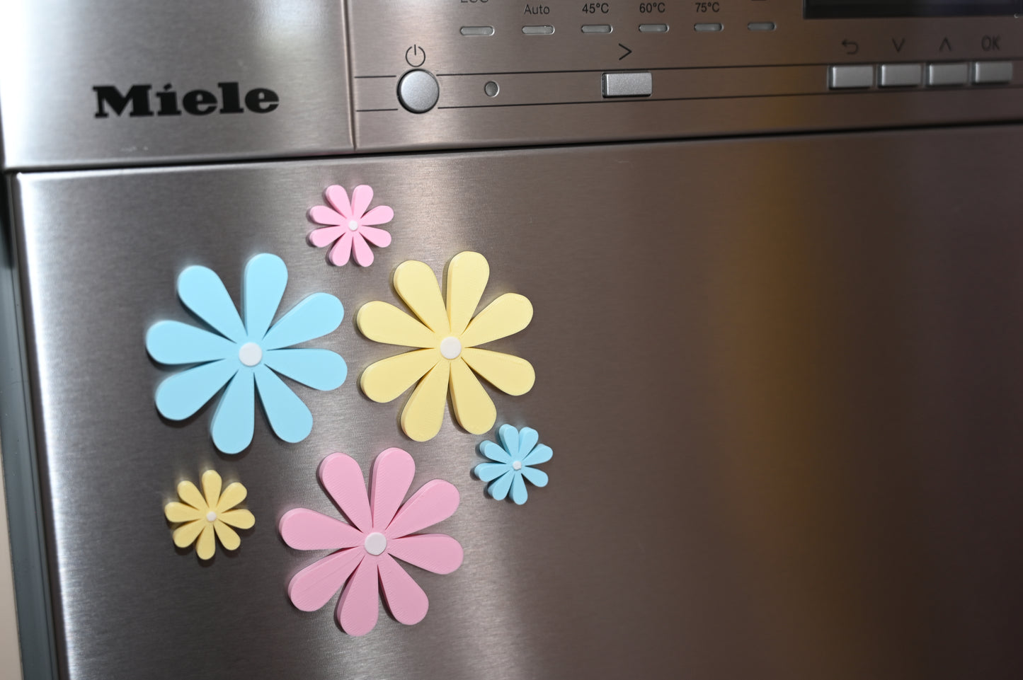 FLOWER MAGNETS